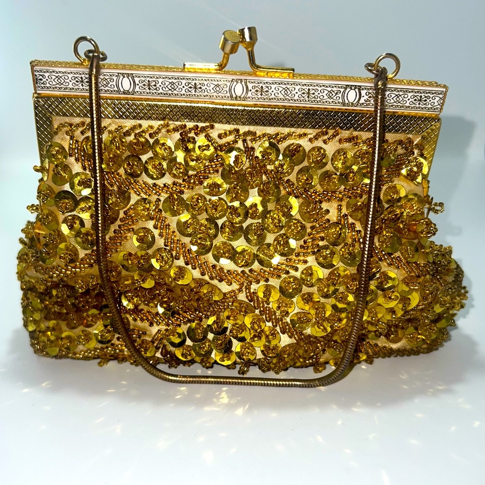 Vintage Delill Gold Hand Beaded Sequin Evening Bag Metal Chain Made in Hong Kong